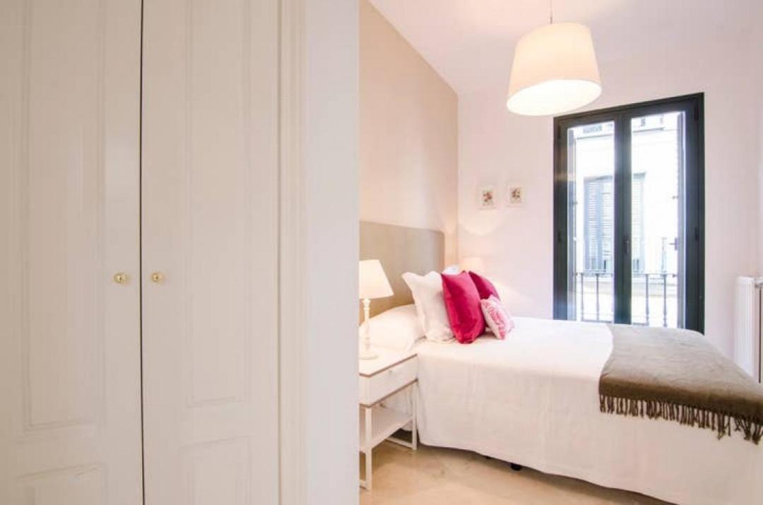 Cruz Apartment Madrid Exterior foto